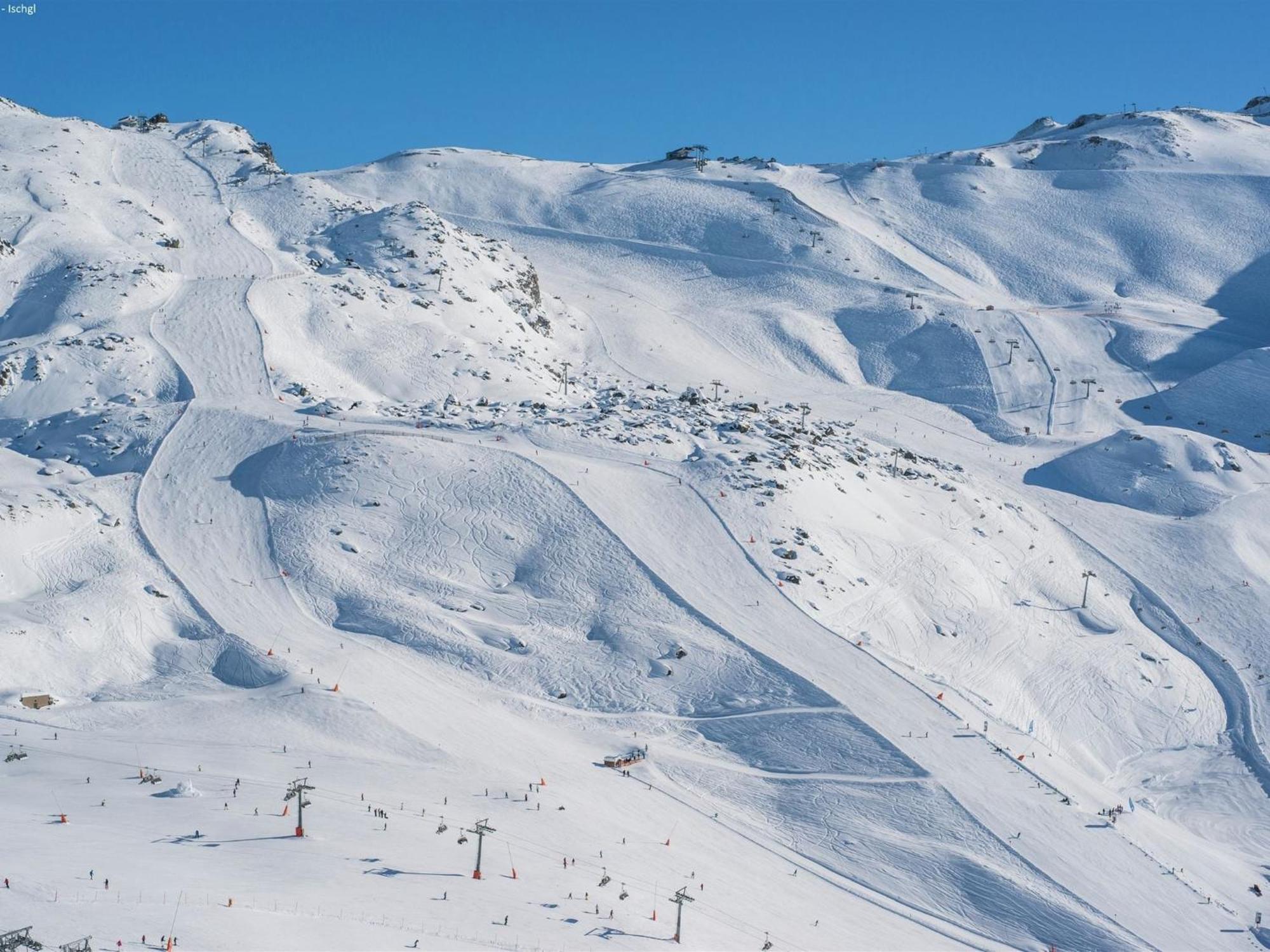 Land On The Kppl Mountain Chains Kappl  Bagian luar foto